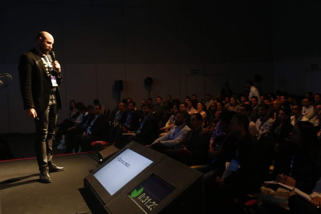 Palestras para CDL
